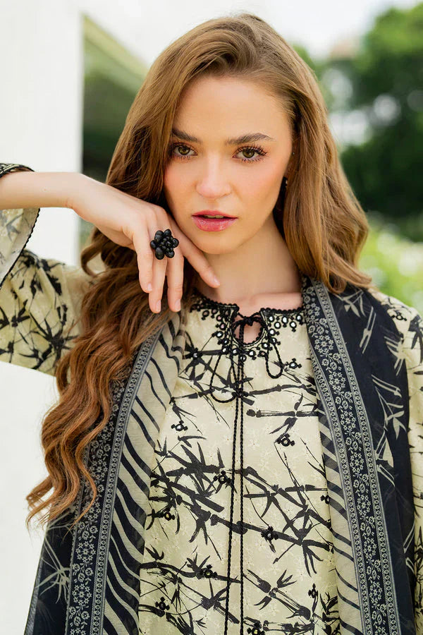 Jazmin Lawn Embroidered 3pc suit