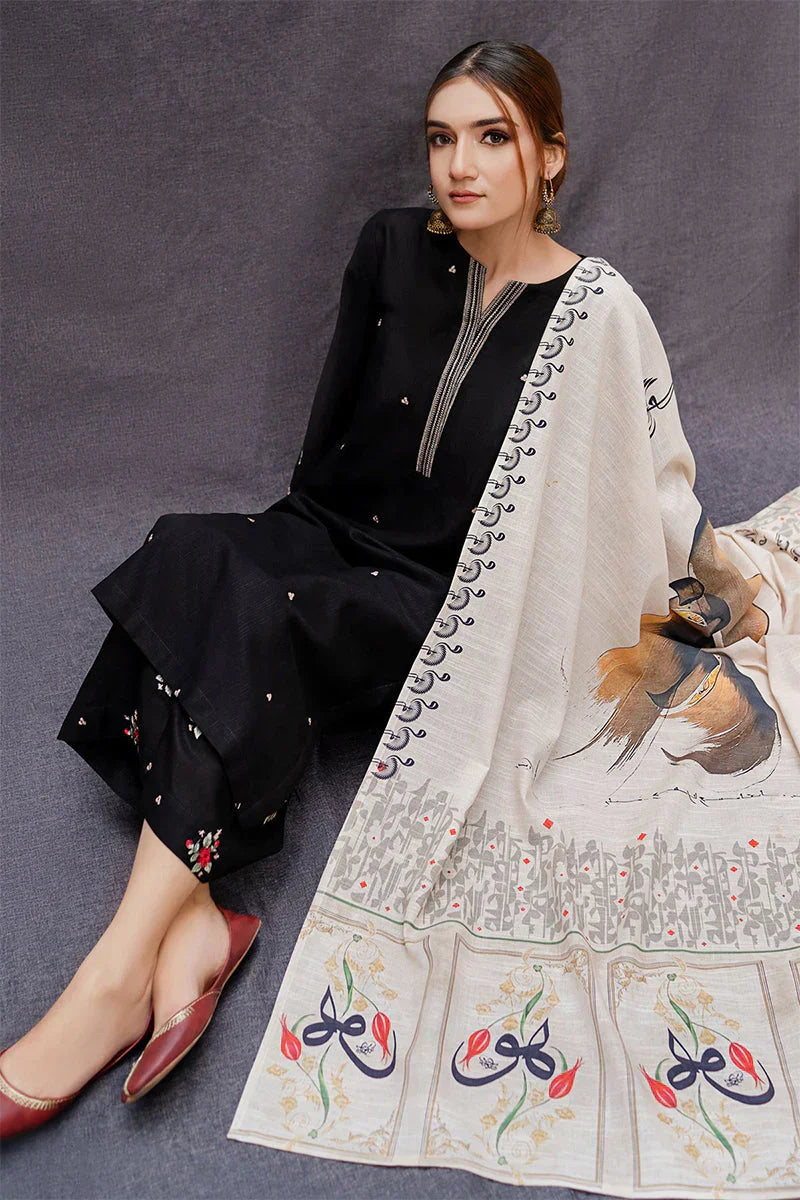URGE - 3PC  Luxury Lawn'26