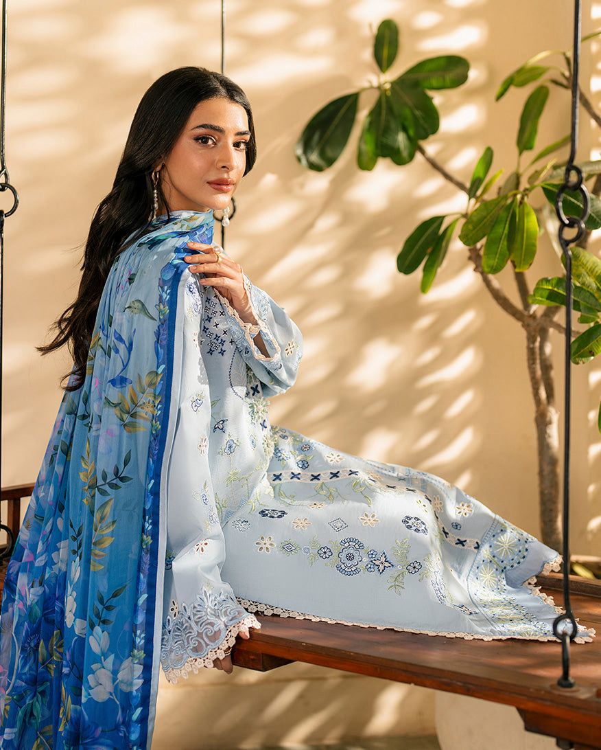 Roheenaz Aashiyana Luxury Lawn'25