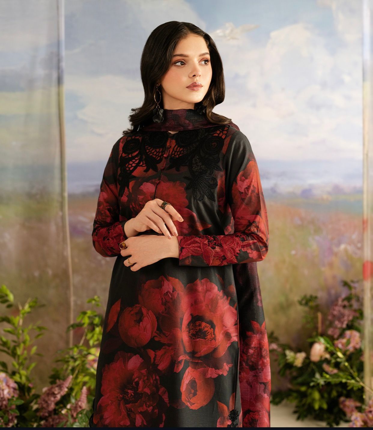 Feathers Dusky Delights Unstitched Digital Printed Lawn 3Pc Suit ZAYNA-FT473